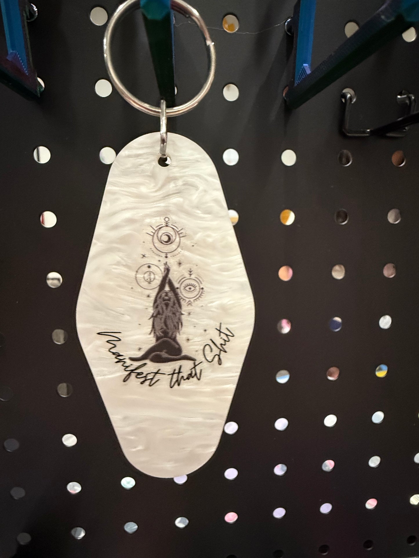 Manifest that keychain