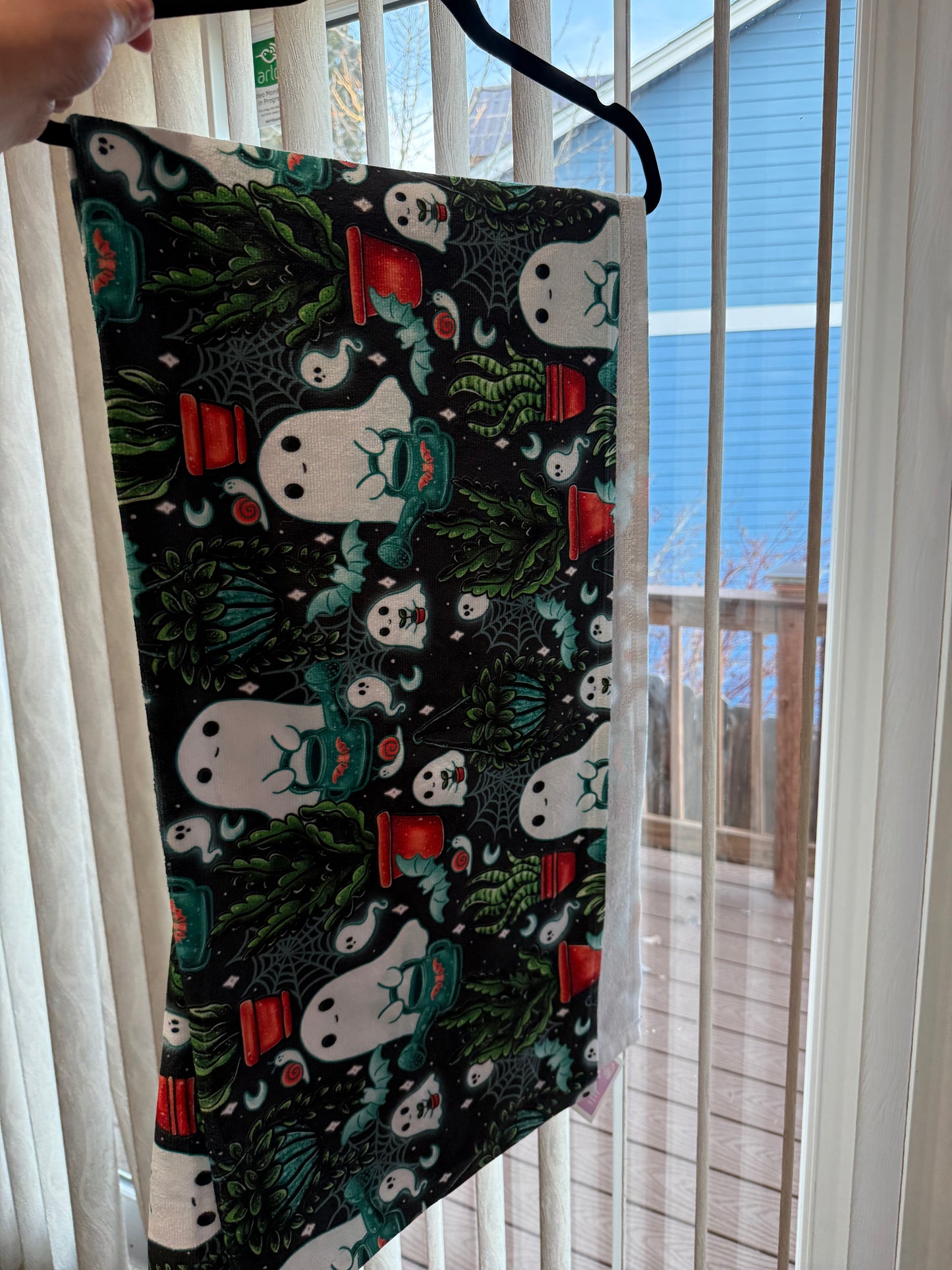 Planty ghost towel 30x60