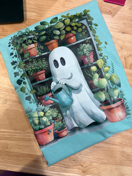 Spooky plants tee