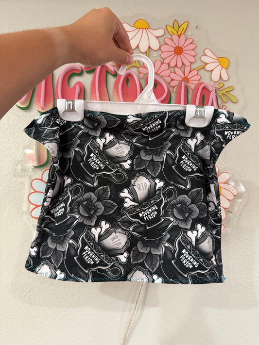 Mourning person tube top