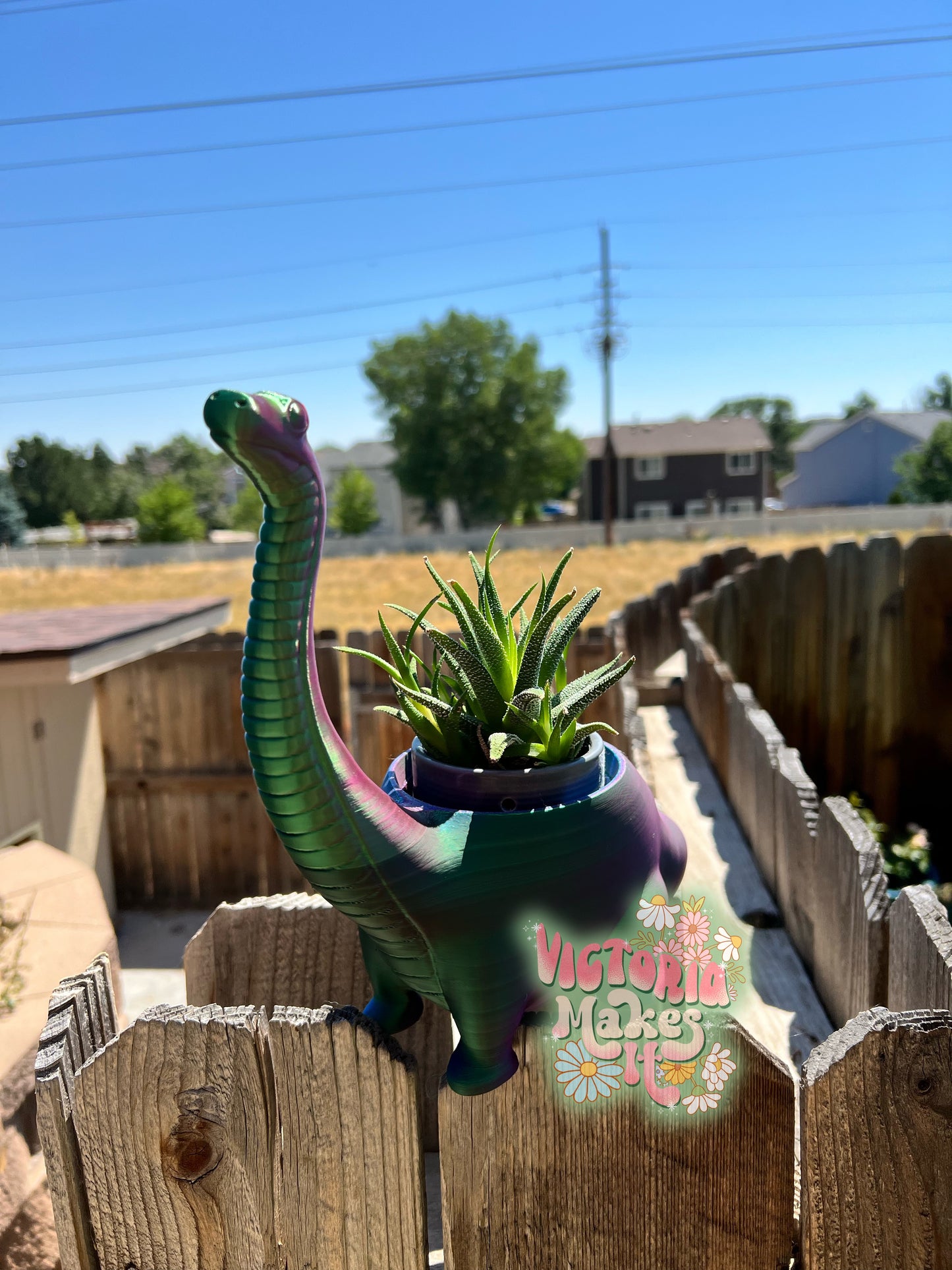 Dino planter