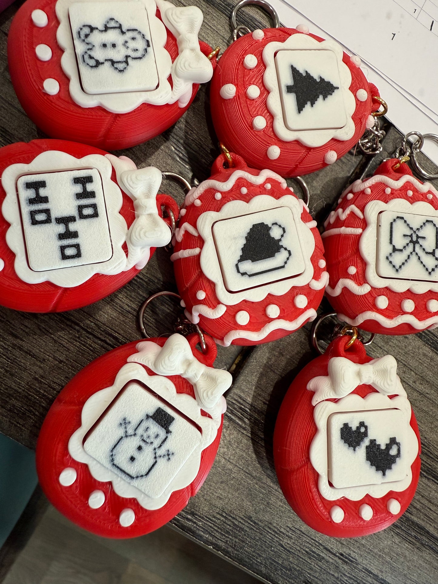 Holiday V-pet clickers