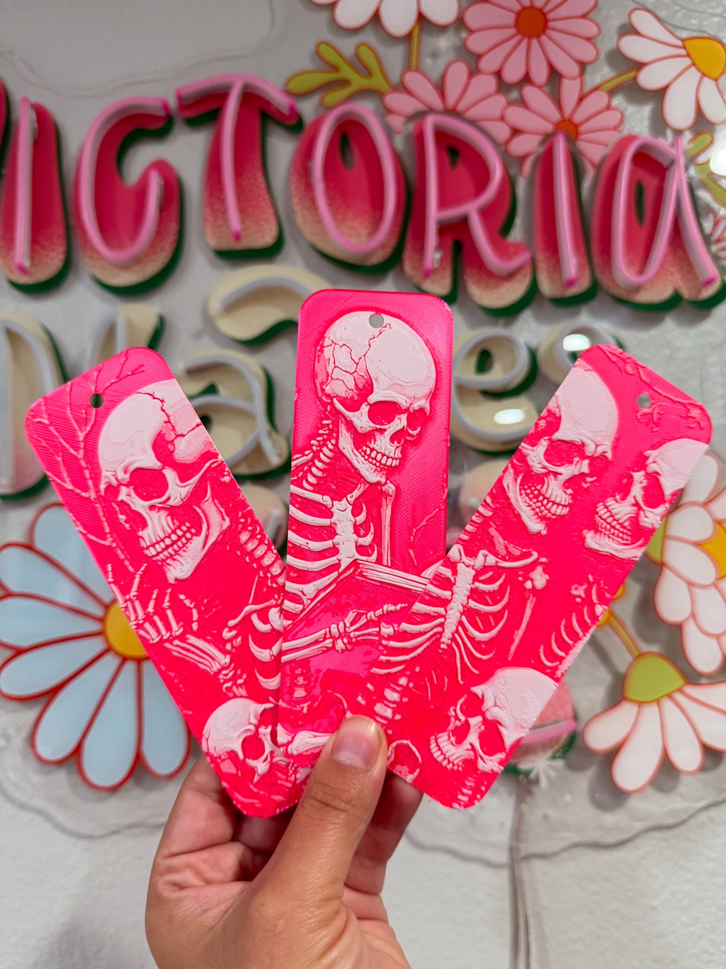 Skeleton bookmark