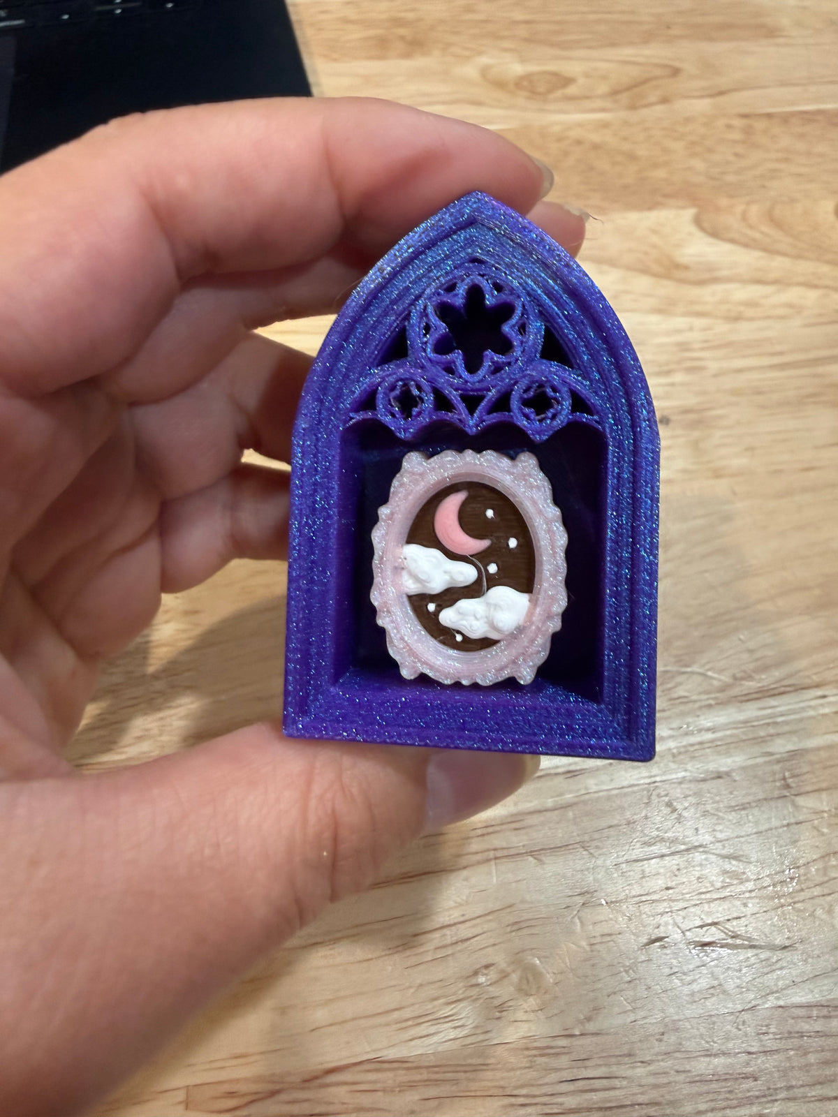Goth single clicker 5