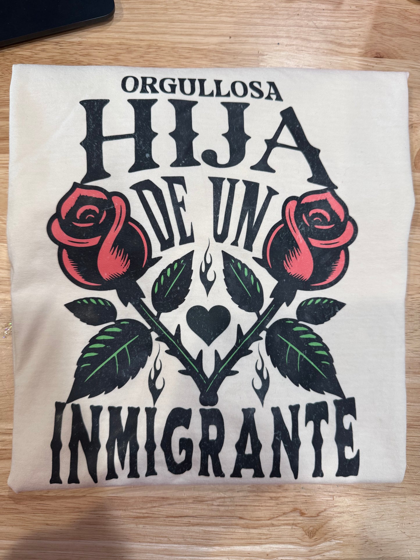 Hija de inmigrante tee