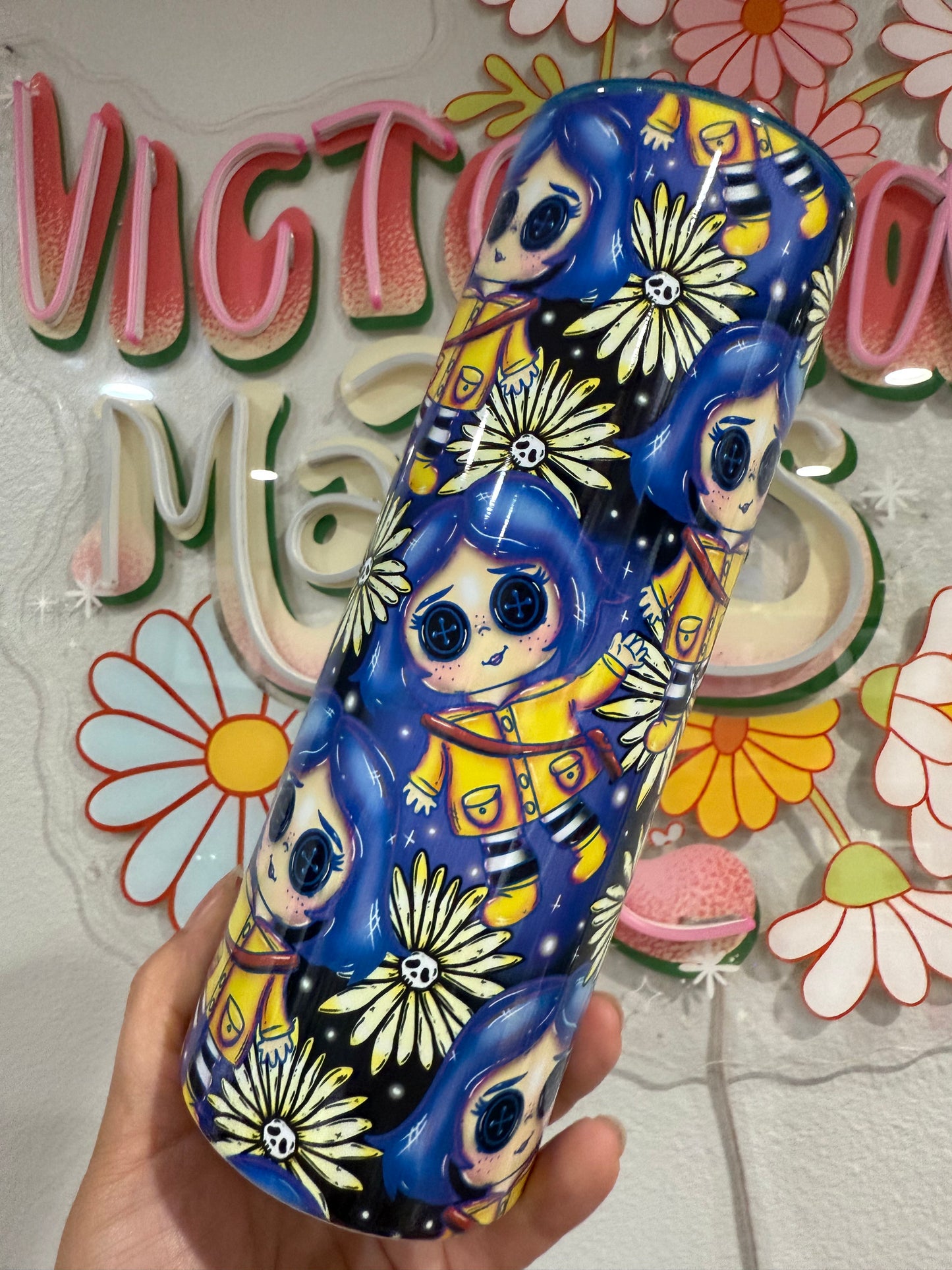 Floral skulls Coraline