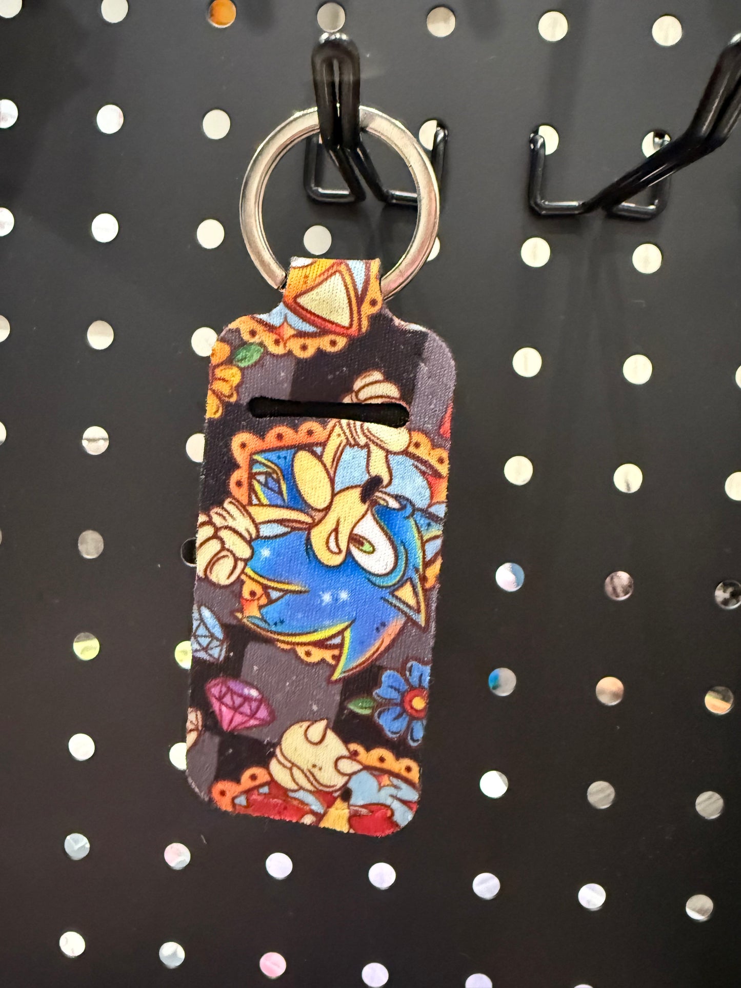 Sonic chapstick holder