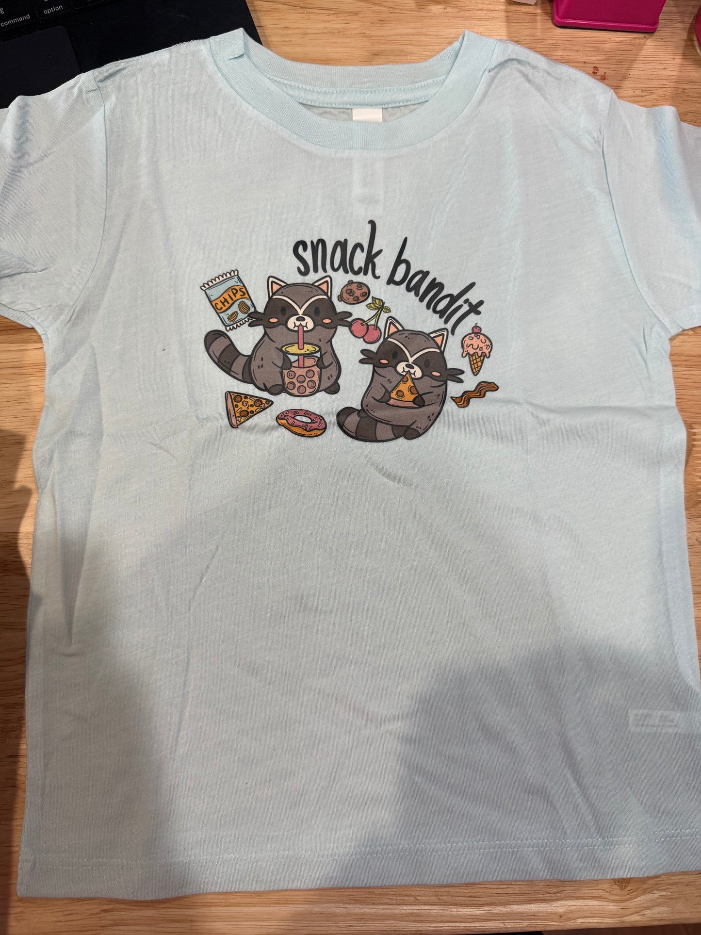 Snack bandit