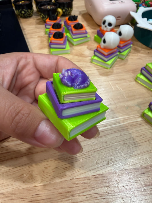 Sleeping dragon clicker green and purple