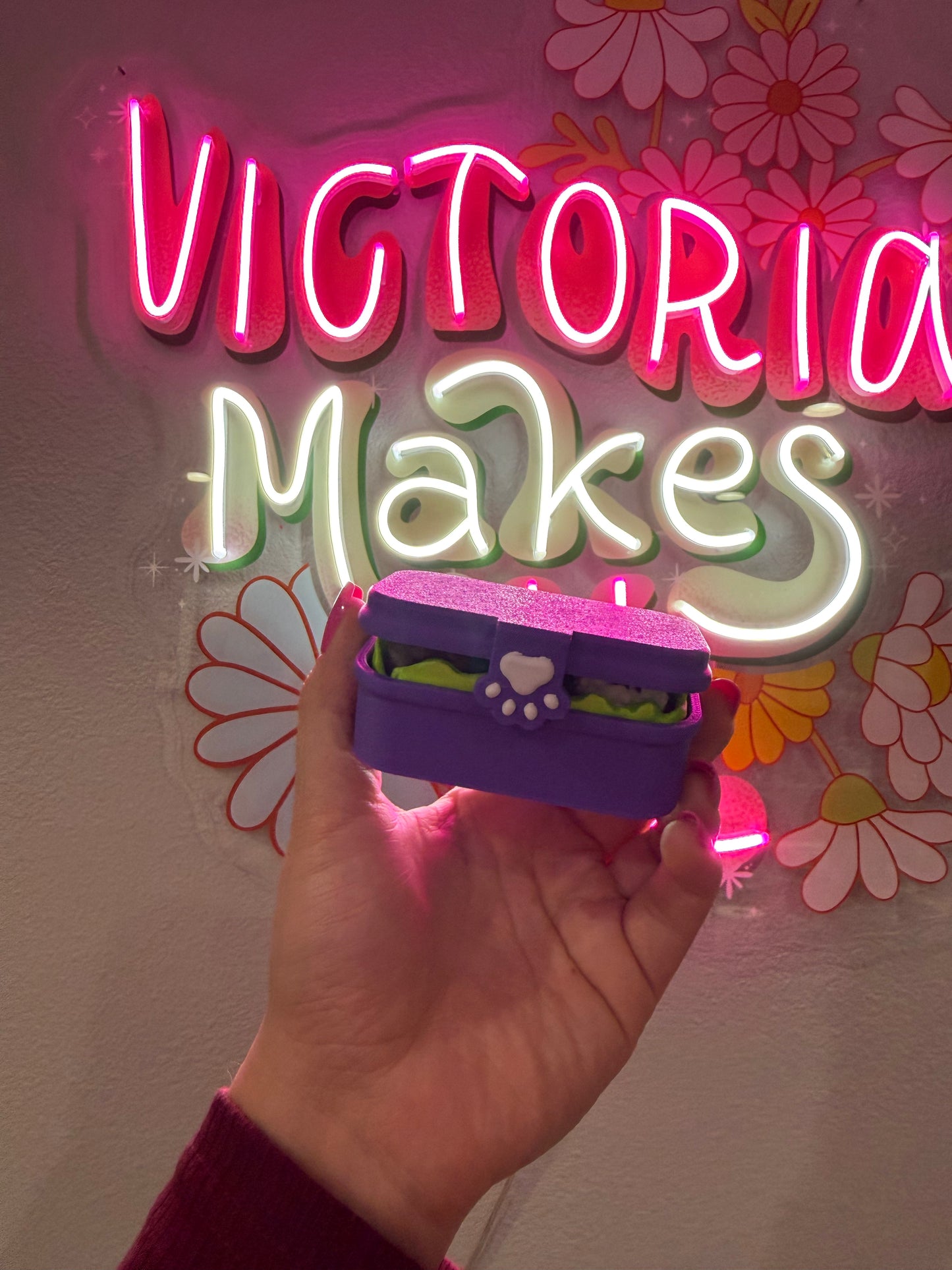 Bento box clicker