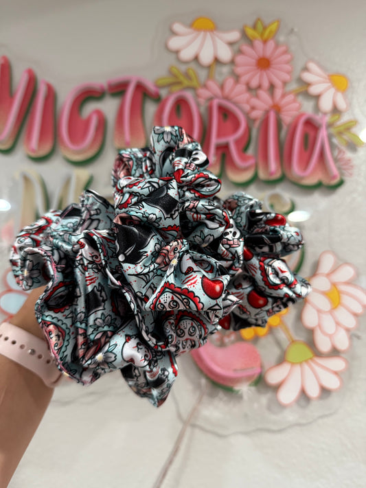 Kewpie satin scrunchie