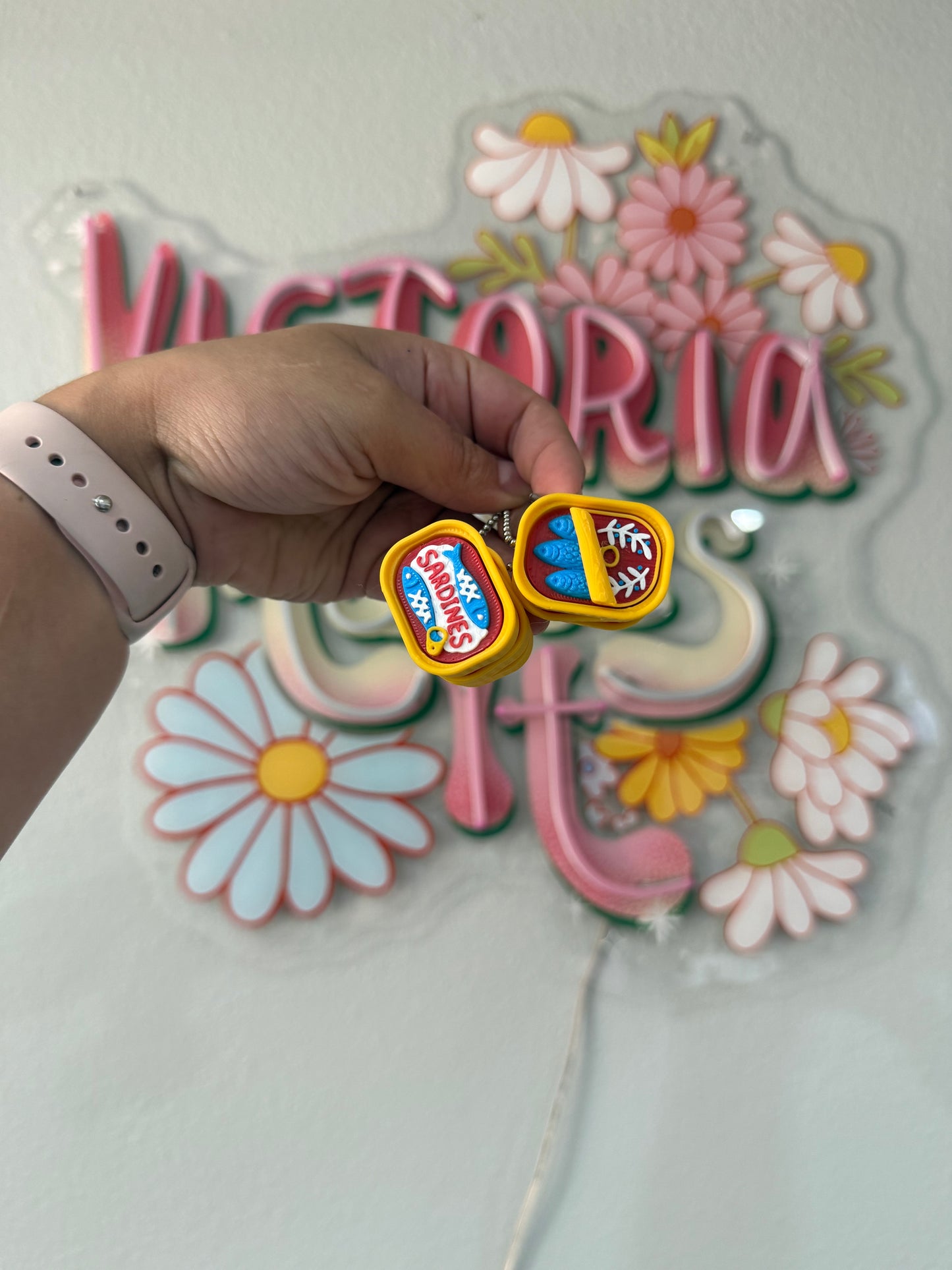 Mini sardine clickers